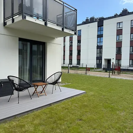 Apartment Przepiorki Z Ogrodem I Garazem *